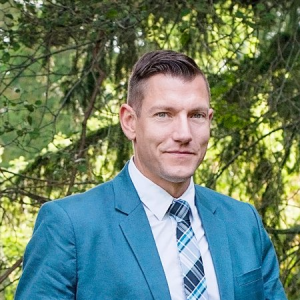 Michael Grant
